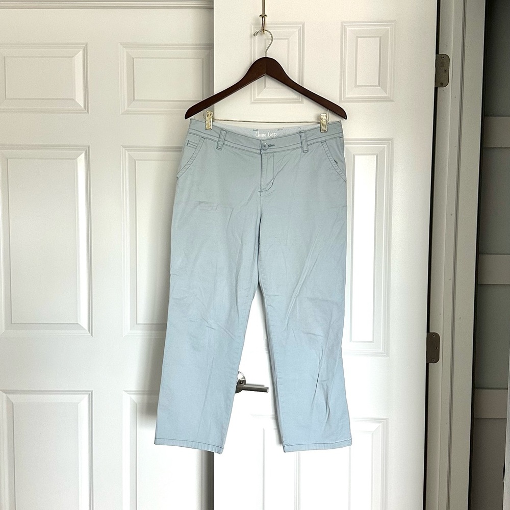 St. John’s Bay size 10 Chino Crop in light blue